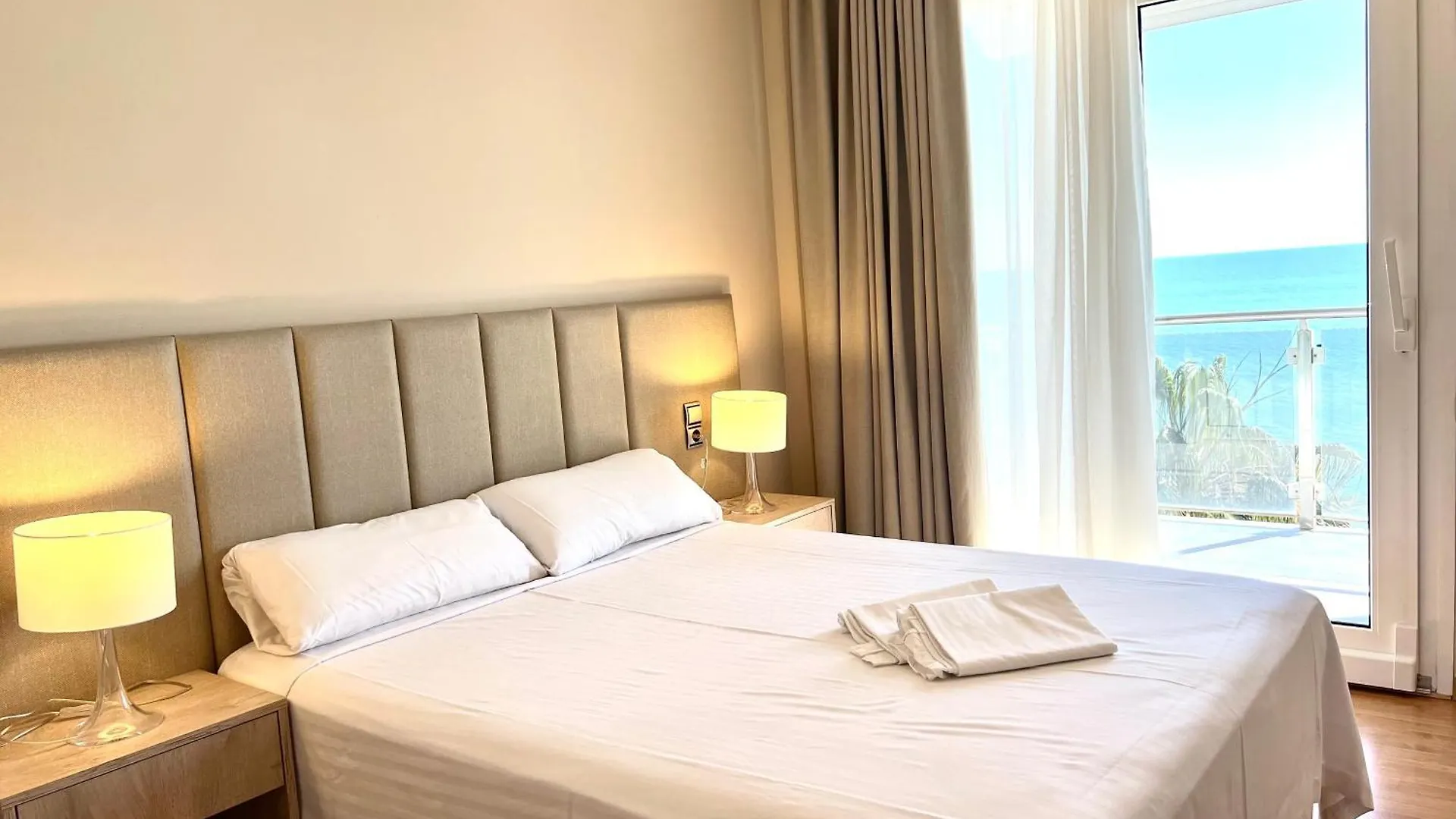Apartment Apartamentos Las Palmas VII Family Only Salou