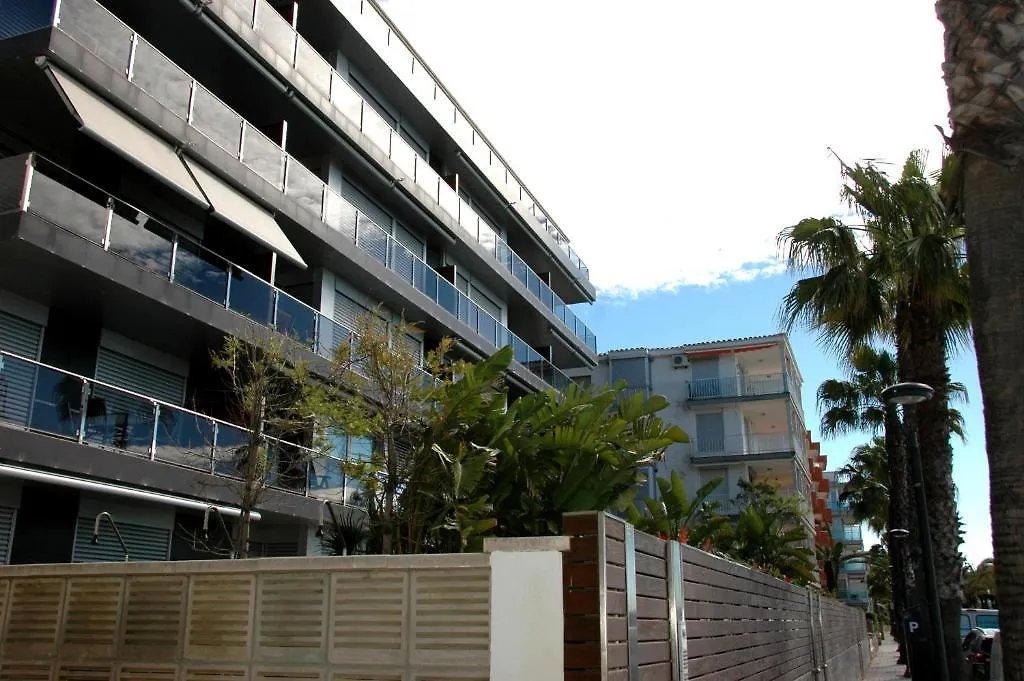 Apartamentos Las Palmas VII Family Only Salou